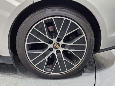 2023 Porsche TAYCAN 照片 8
