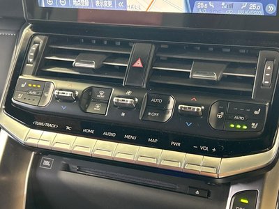 صورة مصغرة 53 لـ 2023 Toyota LAND CRUISER 300