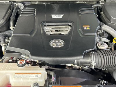 صورة مصغرة 18 لـ 2023 Toyota LAND CRUISER 300