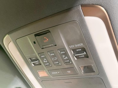 TOYOTA VELLFIRE - 7