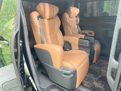 TOYOTA VELLFIRE - 9