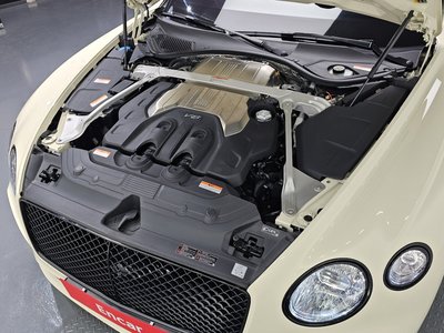 BENTLEY CONTINENTAL - 7