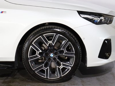2024 BMW 5 SERIES TOURING 缩略图 60
