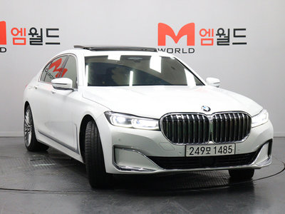 BMW 7 SERIES - 2