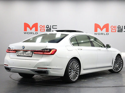 BMW 7 SERIES - 3