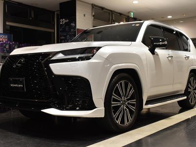 LEXUS LX - 1
