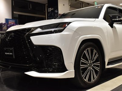 LEXUS LX - 7