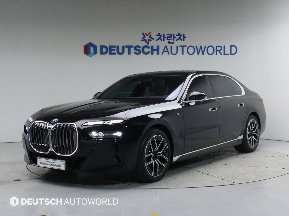 BMW 7 SERIES - View 1
