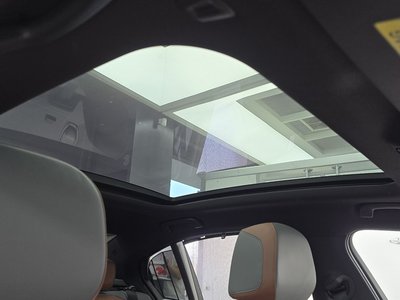 2024 BMW 5 SERIES — миниатюра 17