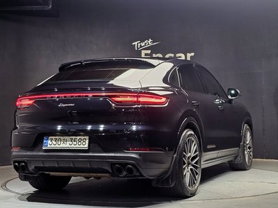 PORSCHE CAYENNE - 4