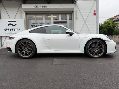PORSCHE 911 - 4