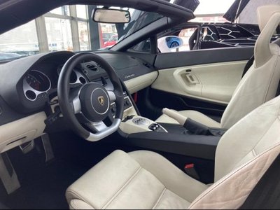 LAMBORGHINI GALLARDO - 8