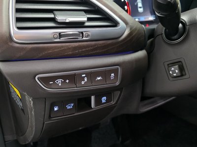 صورة مصغرة 14 لـ 2019 Genesis G90