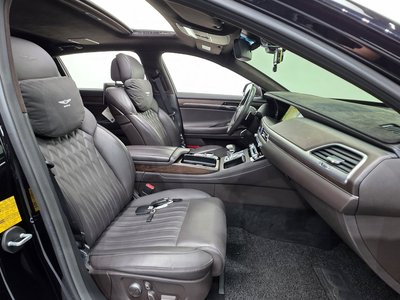 2019 Genesis G90 — фото 10
