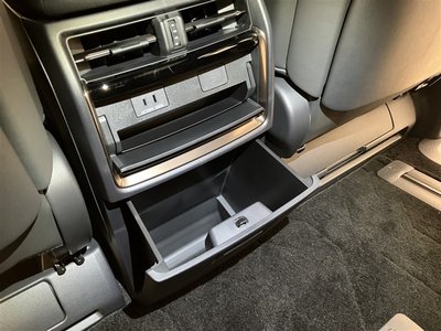 2024 Toyota VELLFIRE — миниатюра 32