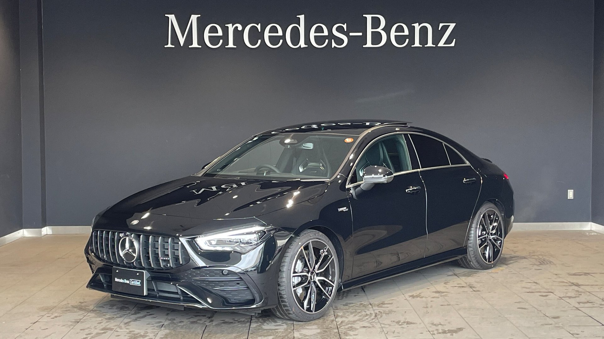 MERCEDES-BENZ CLA AMG - View 1