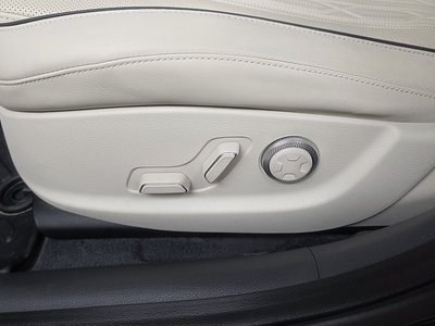 2022 Genesis G80 (RG3) thumbnail 37