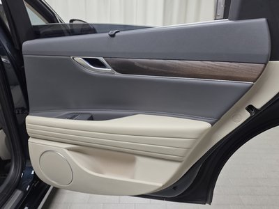 2022 Genesis G80 (RG3) thumbnail 15