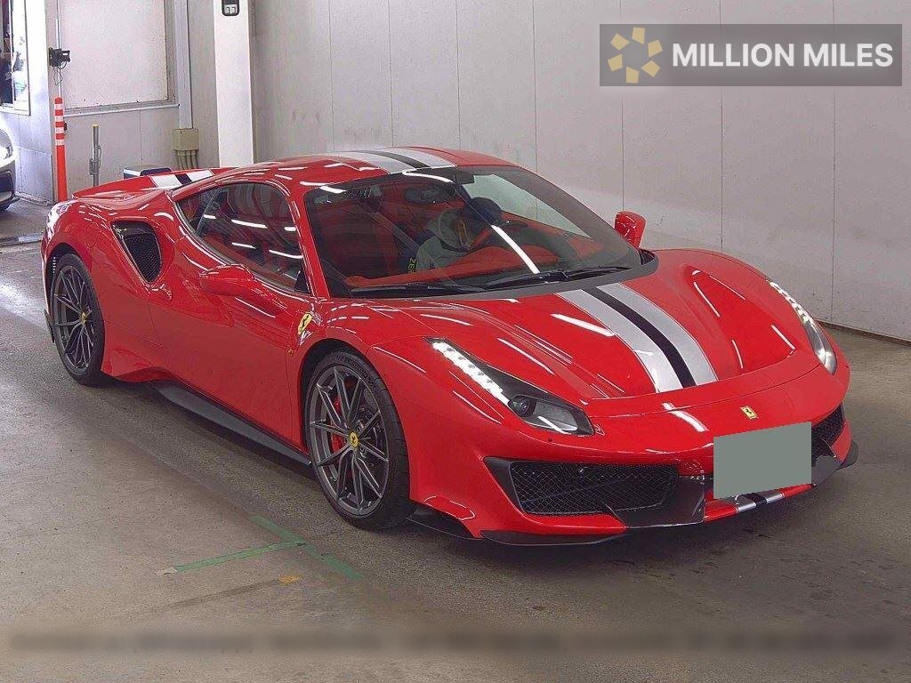 FERRARI 488 - View 1