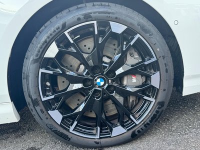 2025 BMW 1 SERIES photo 10