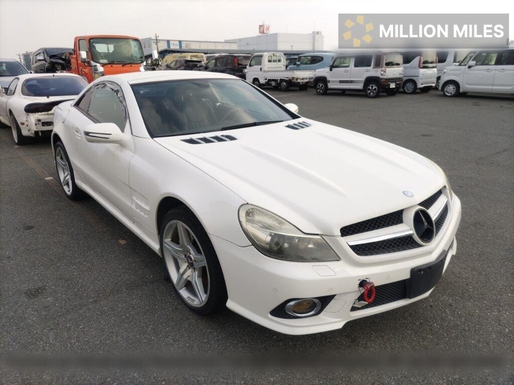 MERCEDES-BENZ SL - View 1