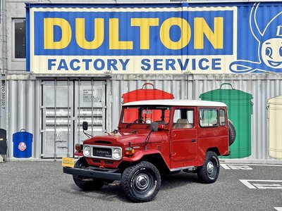 TOYOTA LAND CRUISER 40 - 2