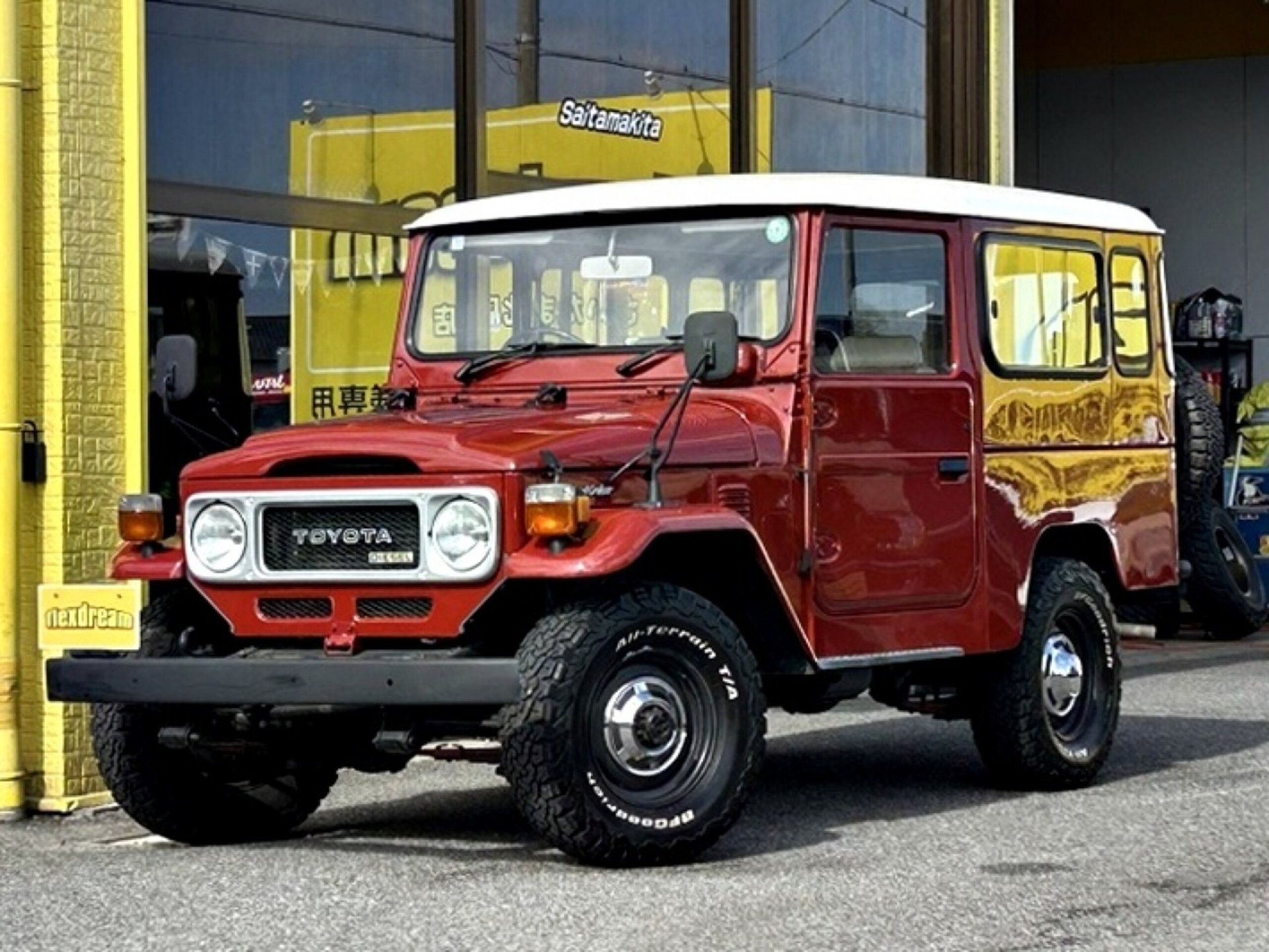 TOYOTA LAND CRUISER 40 - View 1