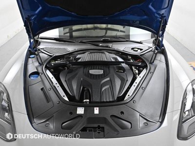 صورة 7 لـ 2017 Porsche PANAMERA