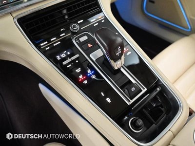 صورة 9 لـ 2017 Porsche PANAMERA