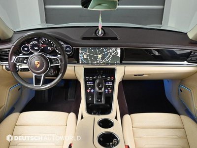 صورة 5 لـ 2017 Porsche PANAMERA