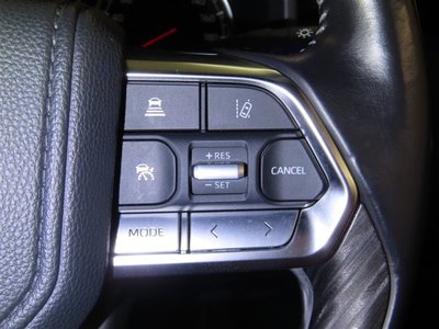 2023 Toyota LAND CRUISER 300 — миниатюра 19