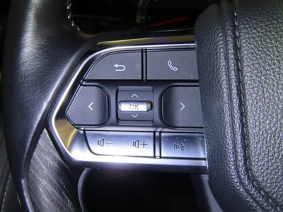 2023 Toyota LAND CRUISER 300 — миниатюра 23