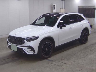 MERCEDES-BENZ GLC - 4