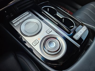 GENESIS G80 (RG3) - 9