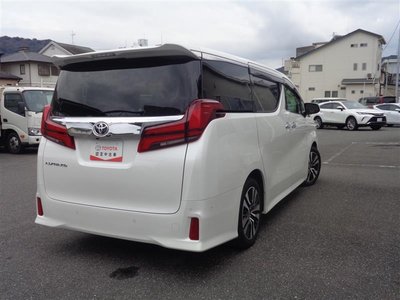 TOYOTA ALPHARD - 5