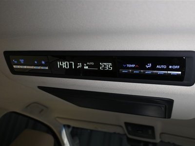 صورة مصغرة 16 لـ 2020 Toyota GRAND ACE