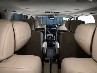 صورة مصغرة 32 لـ 2020 Toyota GRAND ACE
