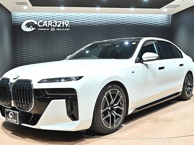 BMW 7 SERIES - 1