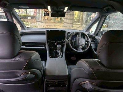 صورة مصغرة 25 لـ 2023 Toyota ALPHARD