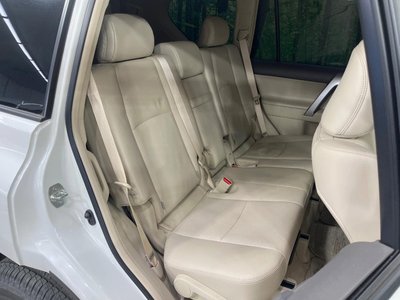 TOYOTA LAND CRUISER PRADO - 9