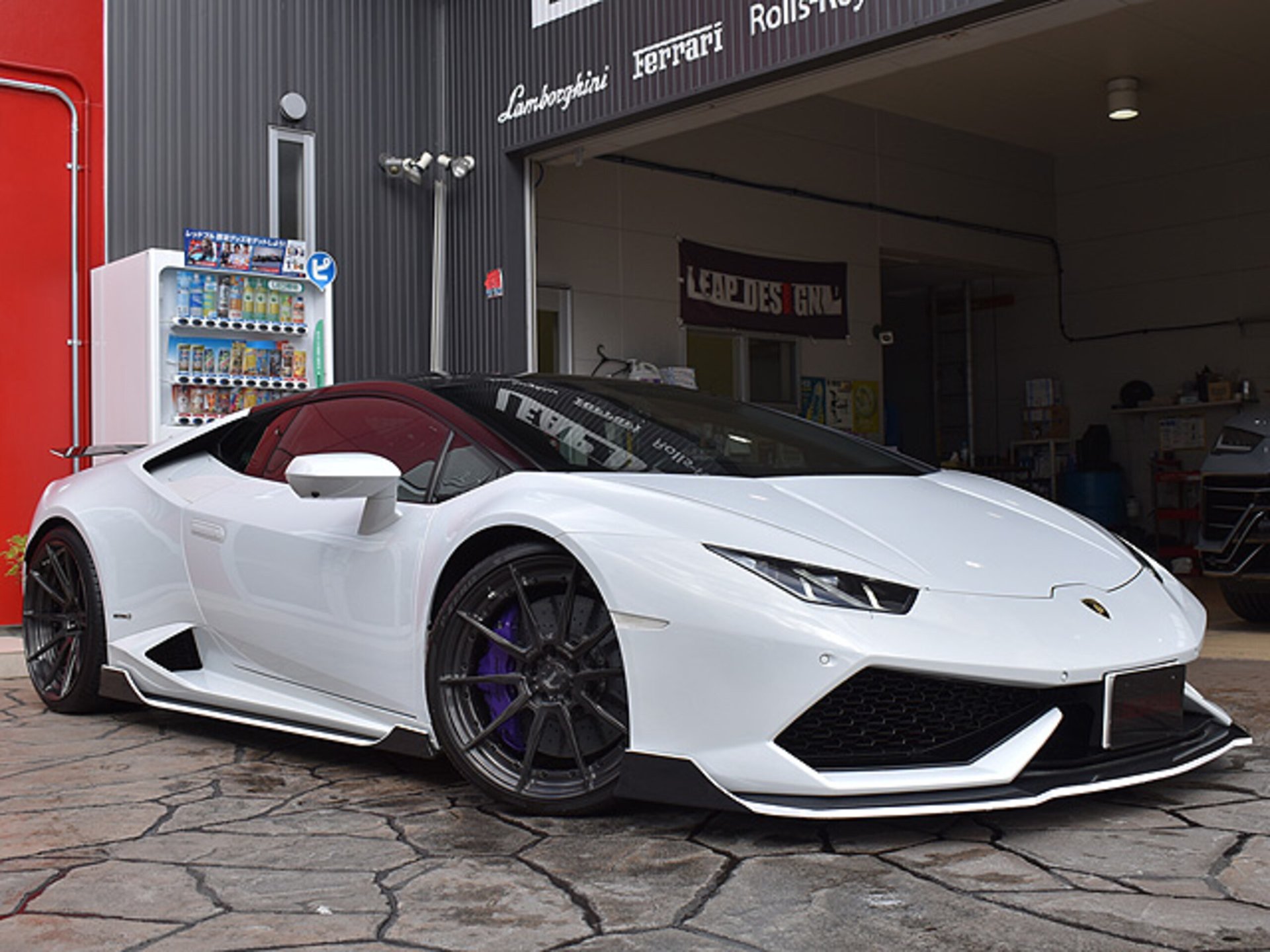 LAMBORGHINI HURACAN - View 1