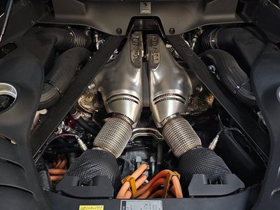 FERRARI 296 - 4