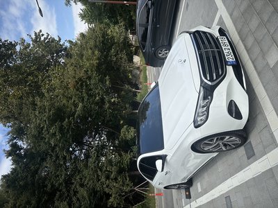 MERCEDES-BENZ E-CLASS - 1