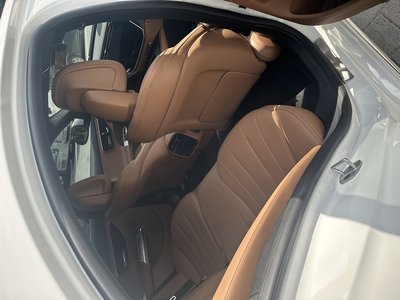 MERCEDES-BENZ E-CLASS - 6