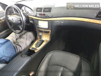 MERCEDES-BENZ E-CLASS - 3