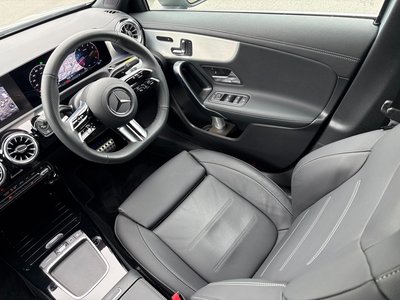 MERCEDES-BENZ A-CLASS - 8