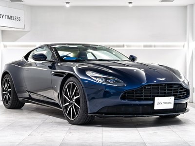 ASTON MARTIN DB11 - 1