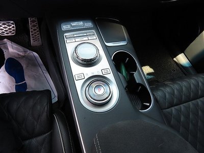 2021 Genesis GV70 photo 9