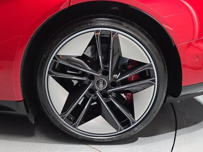 صورة 8 لـ 2022 AUDI RS E-TRON GT