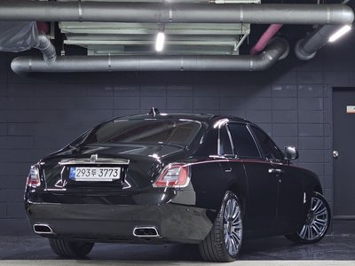 ROLLS-ROYCE GHOST - 3